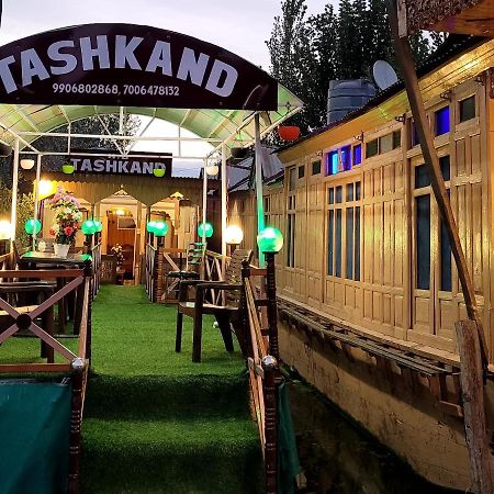 Tashkand Houseboat Srīnagar المظهر الخارجي الصورة